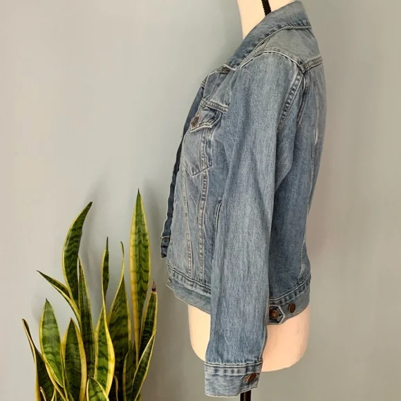 ❗️Sold❗️[ Lucky Brand ] Tomboy Trucker Denim Jacket • Size XS • 100% Cotton - Picture 5 of 11